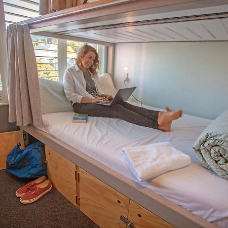 Absoloot Hostel كوينستاون الغرفة الصورة