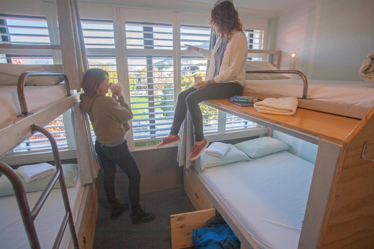 Absoloot Hostel كوينستاون المظهر الخارجي الصورة