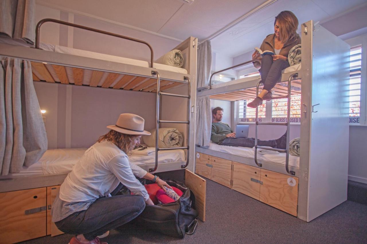 Absoloot Hostel كوينستاون المظهر الخارجي الصورة