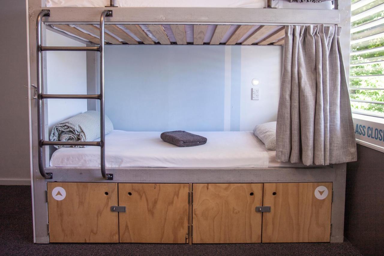 Absoloot Hostel كوينستاون المظهر الخارجي الصورة