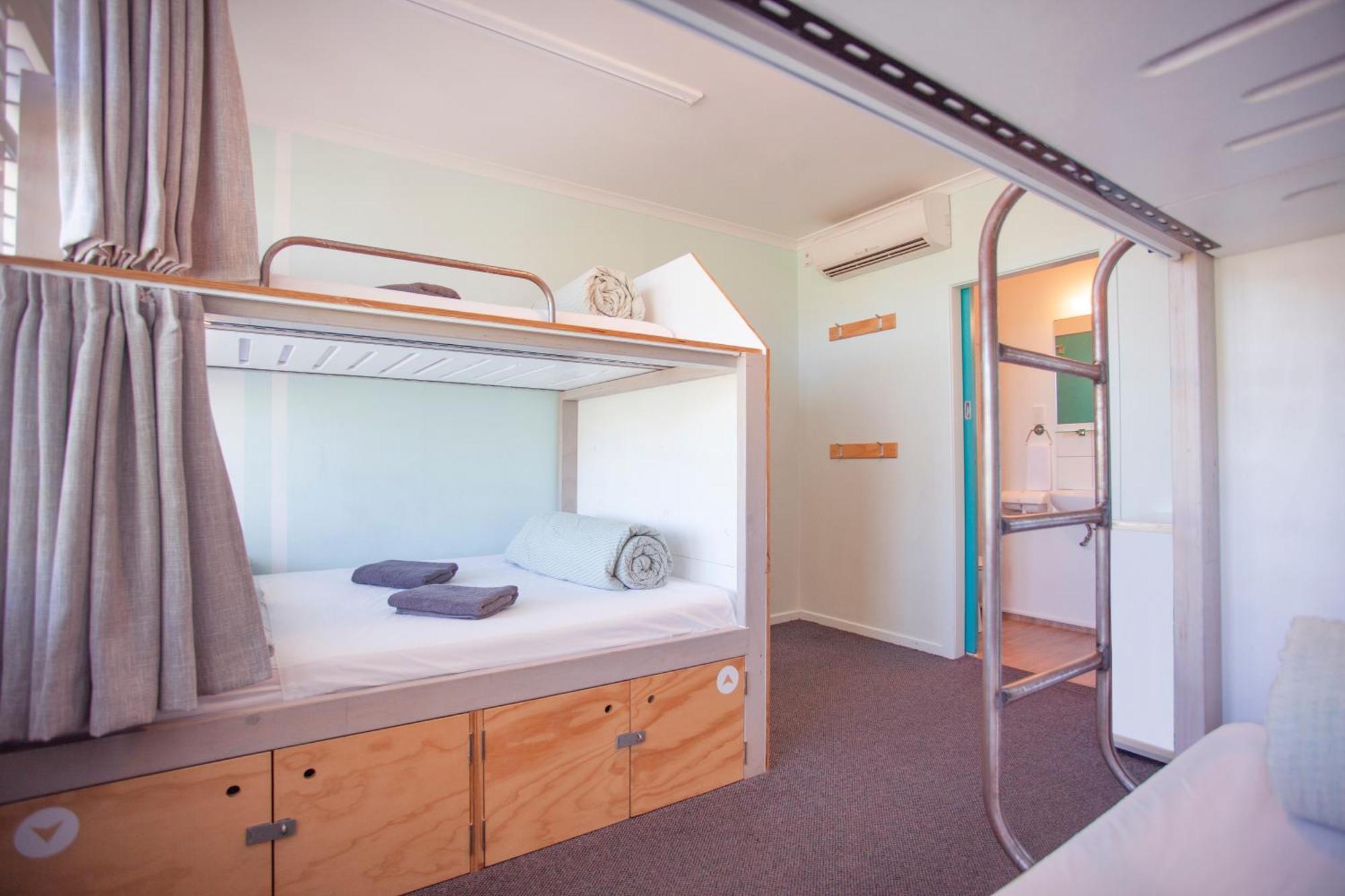 Absoloot Hostel كوينستاون الغرفة الصورة