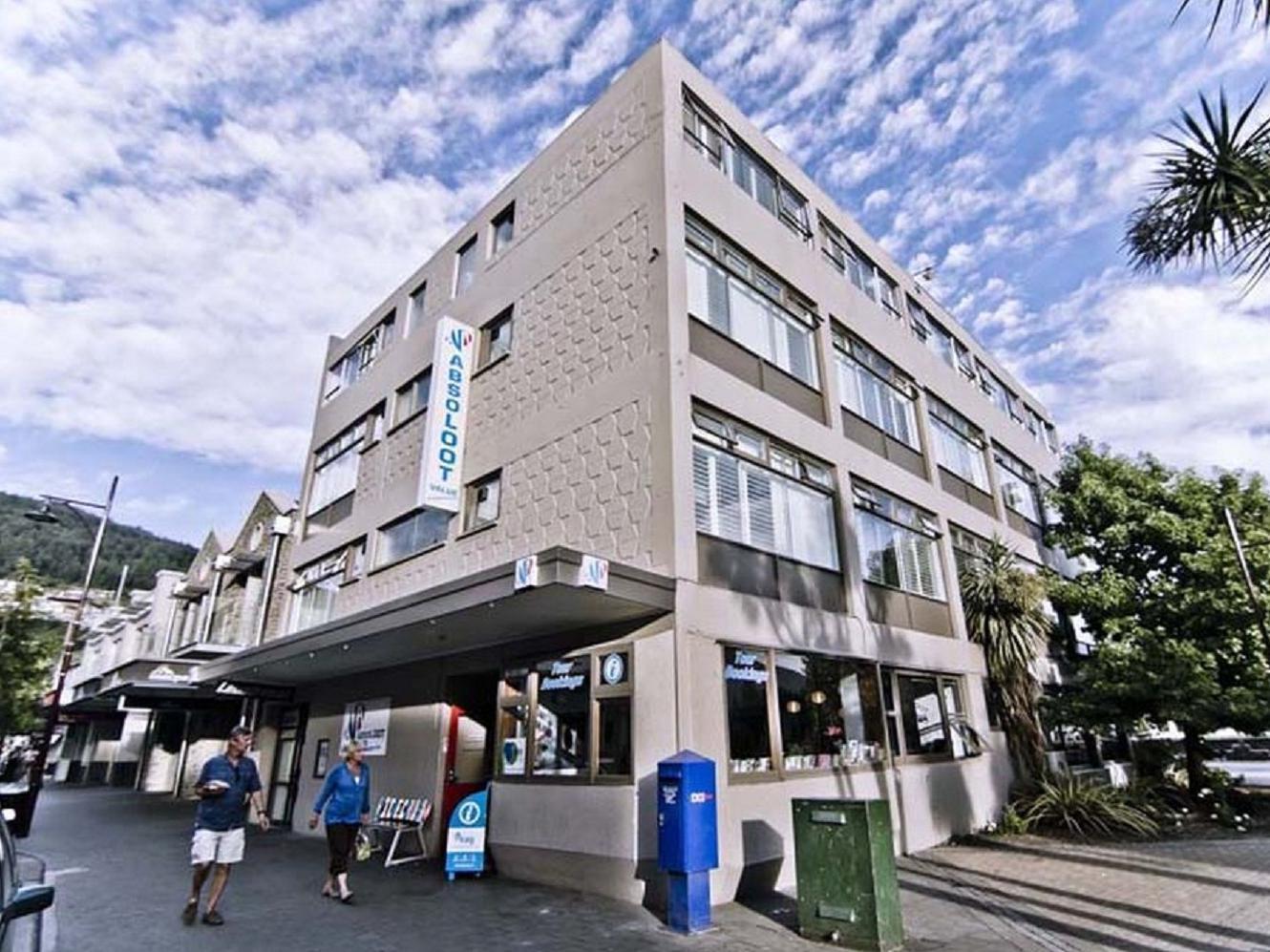 Absoloot Hostel كوينستاون المظهر الخارجي الصورة