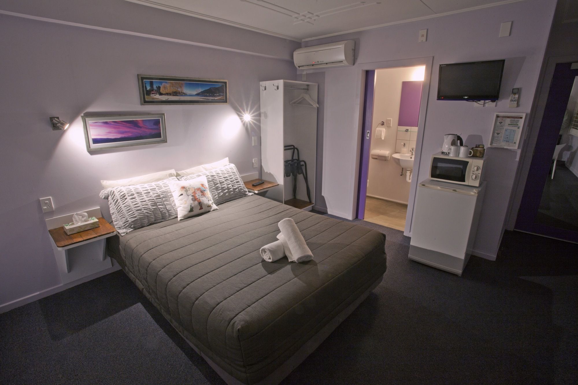Absoloot Hostel كوينستاون المظهر الخارجي الصورة